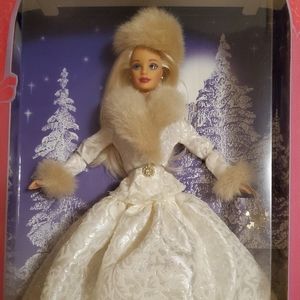 🆕️ Winter Evening Barbie 1998